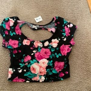 Charlotte Russe  size small nwt crop top heart cut out back that cross crosses